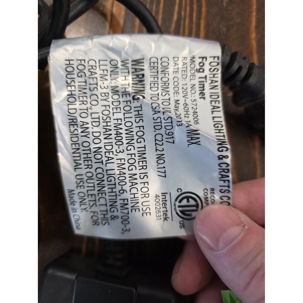 Wired Fog Machine Controller - Picture 3 of 4